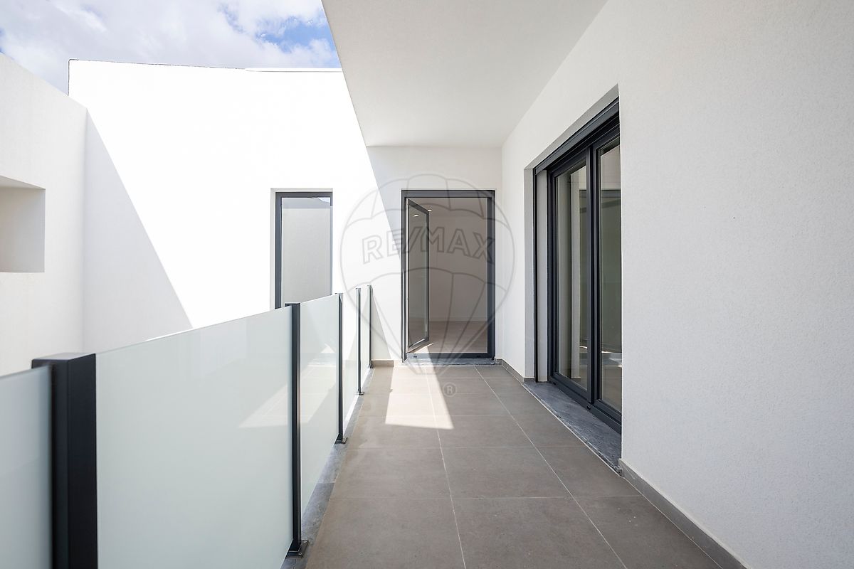 Apartamento T2 à venda em Torres Vedras (São Pedro, Santiago, Santa Maria do Castelo e São Miguel) e Matacães, Torres Vedras — foto 11