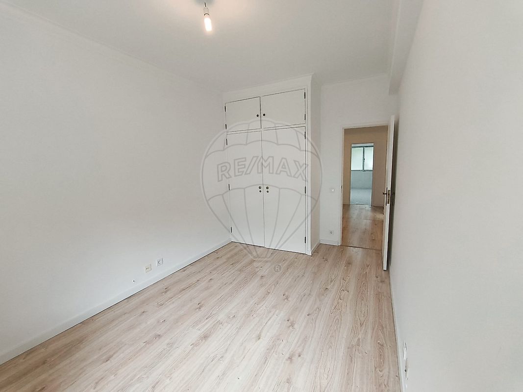 Apartamento T2 à venda em Massamá e Monte Abraão, Sintra — foto 7