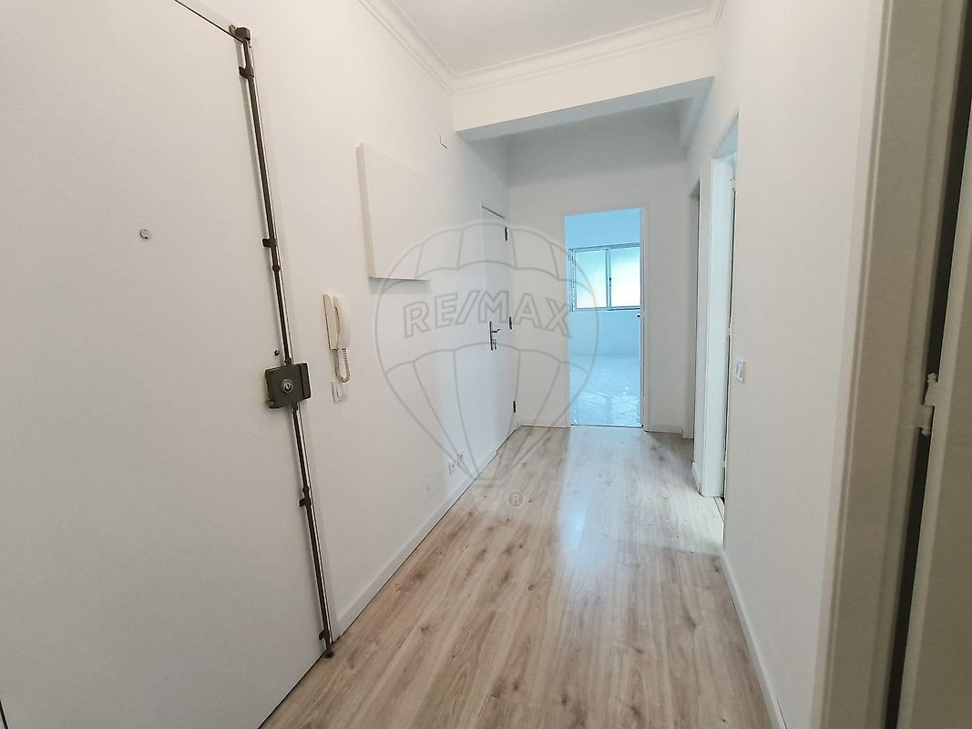 Apartamento T2 à venda em Massamá e Monte Abraão, Sintra — foto 11