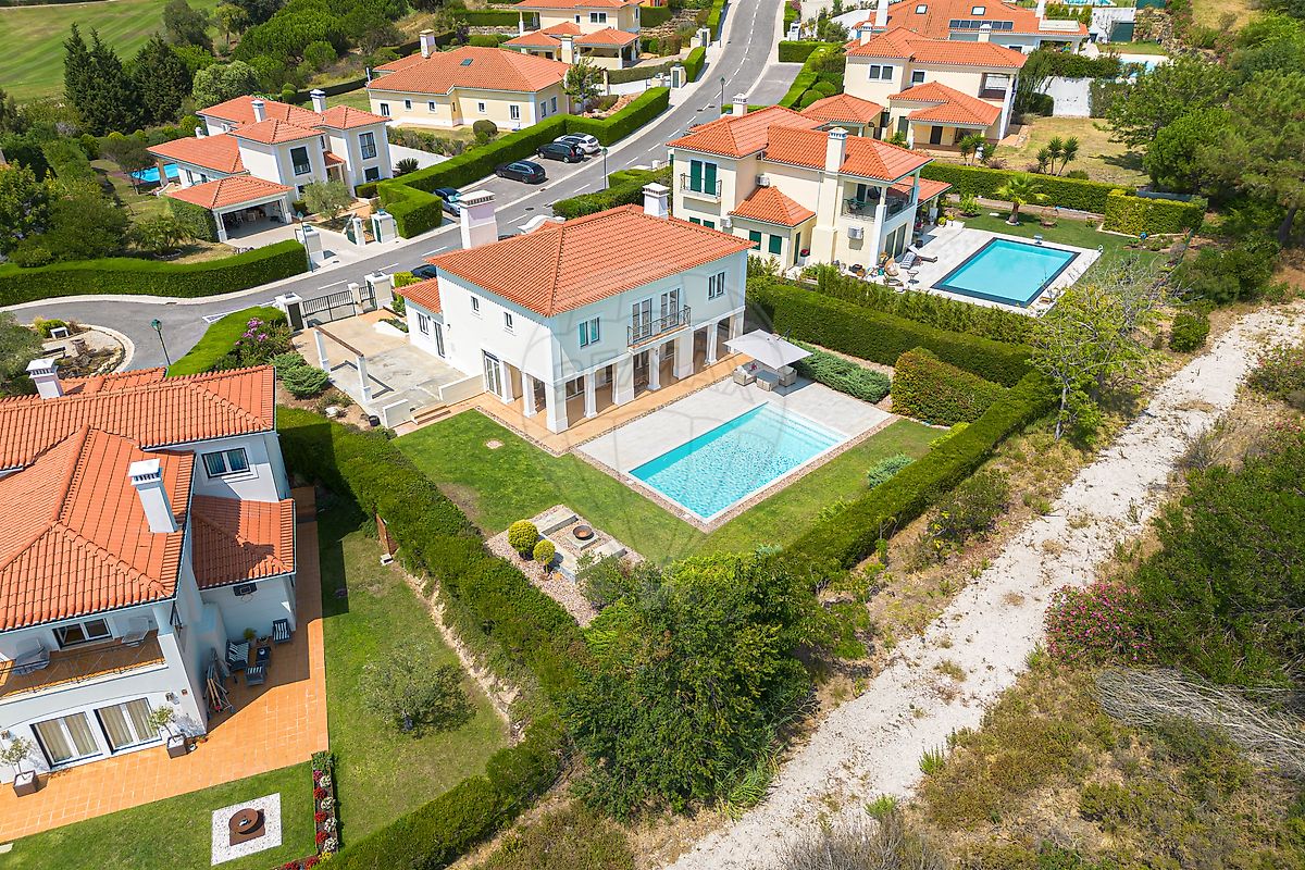 Apartamento T4 à venda em Torres Vedras