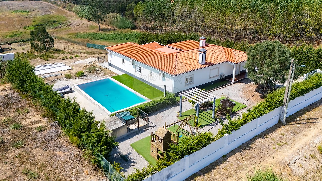 Apartamento T3 à venda em Torres Vedras