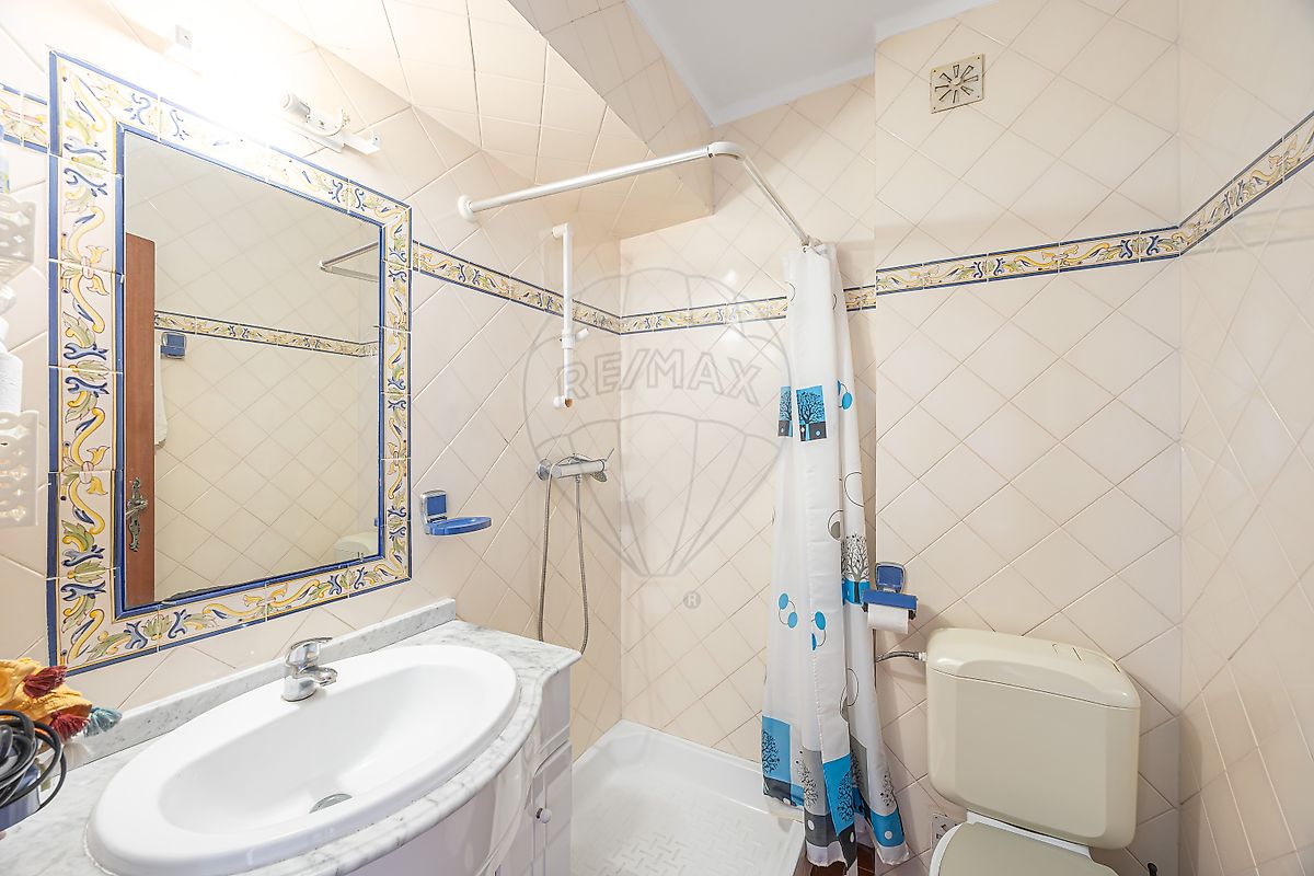 Apartamento T4 à venda em Torres Vedras (São Pedro, Santiago, Santa Maria do Castelo e São Miguel) e Matacães, Torres Vedras — foto 21