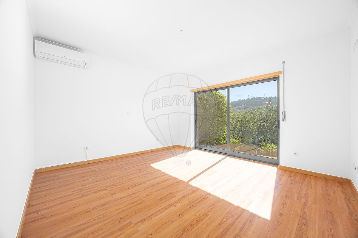 Moradia T6+ à venda em Torres Vedras (São Pedro, Santiago, Santa Maria do Castelo e São Miguel) e Matacães, Torres Vedras — foto 30
