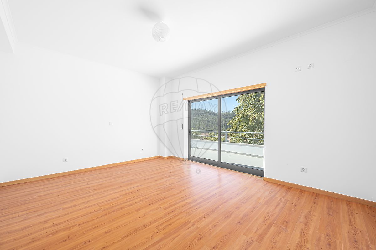 Moradia T6+ à venda em Torres Vedras (São Pedro, Santiago, Santa Maria do Castelo e São Miguel) e Matacães, Torres Vedras — foto 27