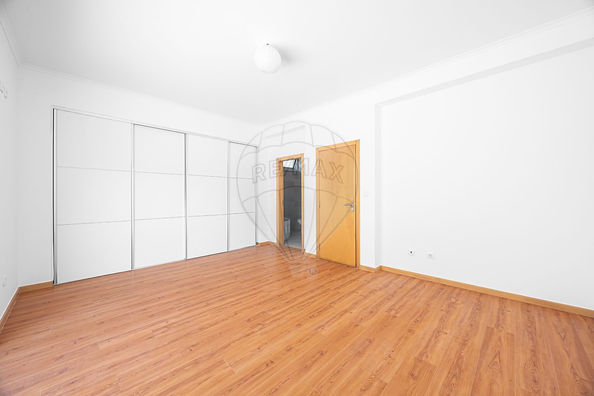 Moradia T6+ à venda em Torres Vedras (São Pedro, Santiago, Santa Maria do Castelo e São Miguel) e Matacães, Torres Vedras — foto 28