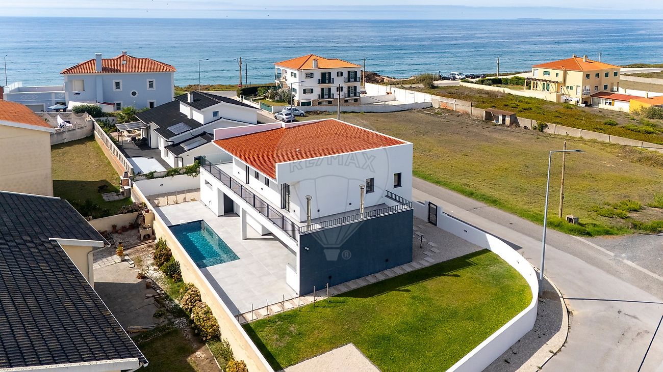 Apartamento T4 à venda em Torres Vedras