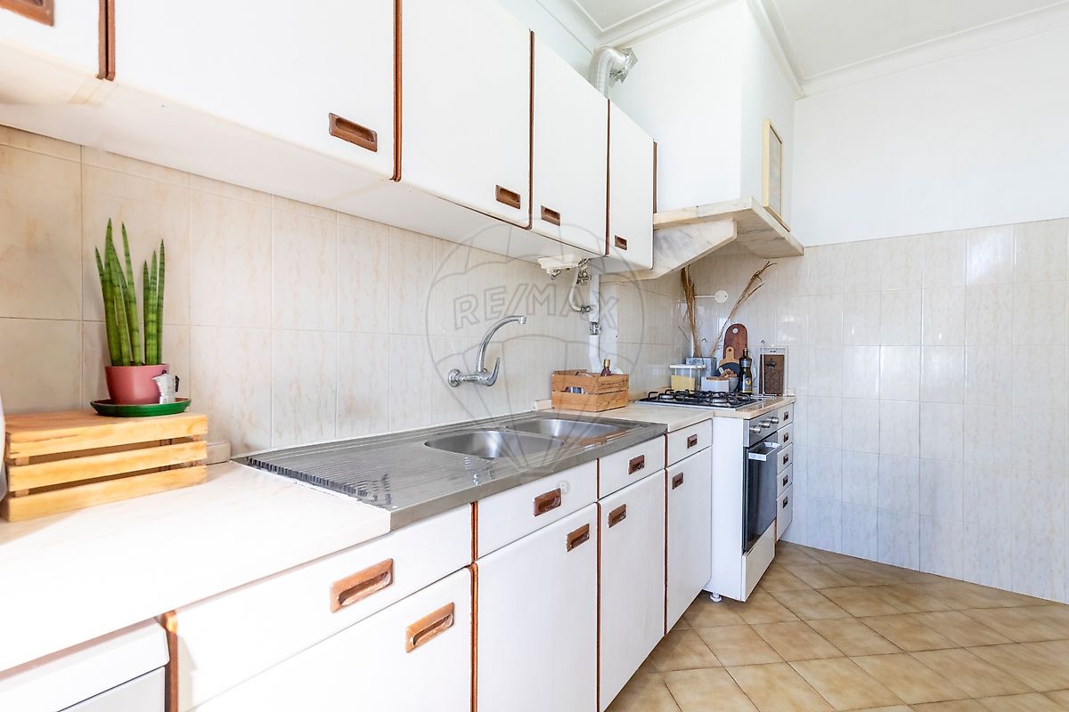 Apartamento T2 à venda em Venteira, Amadora — foto 8