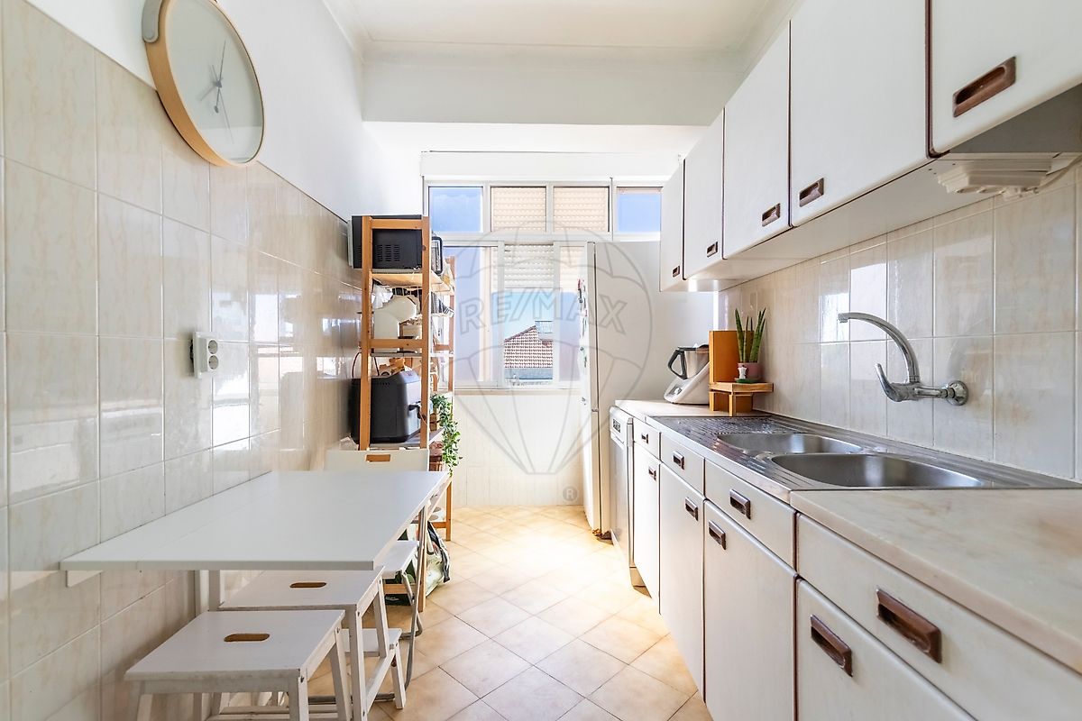 Apartamento T2 à venda em Venteira, Amadora — foto 6