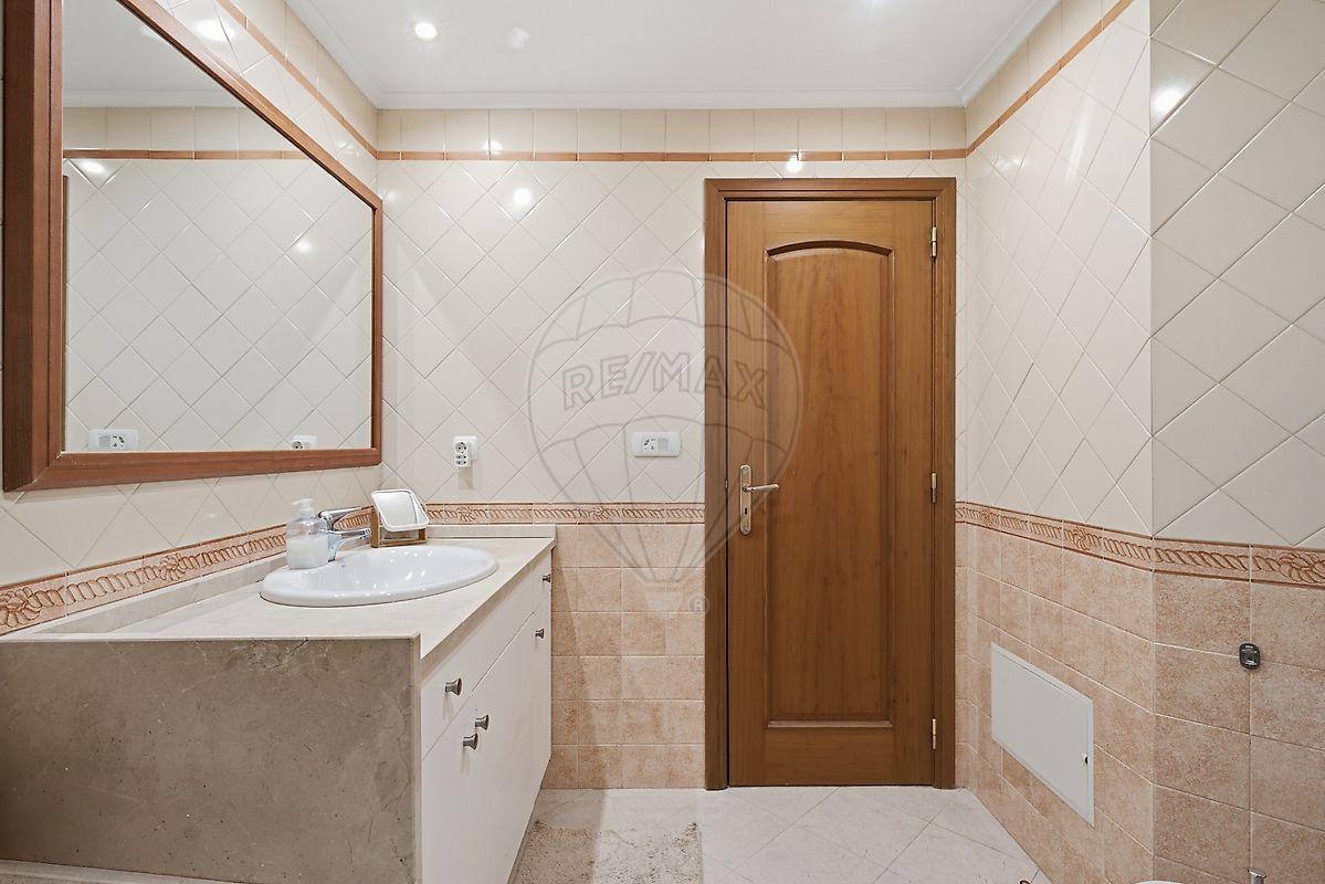 Apartamento T3 à venda em Oeiras e São Julião da Barra, Paço de Arcos e Caxias, Oeiras — foto 31