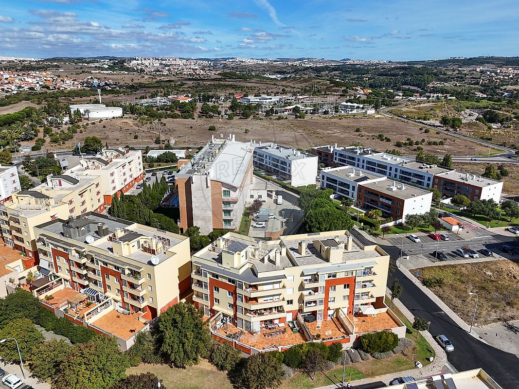 Apartamento T3 à venda em Oeiras e São Julião da Barra, Paço de Arcos e Caxias, Oeiras — foto 2