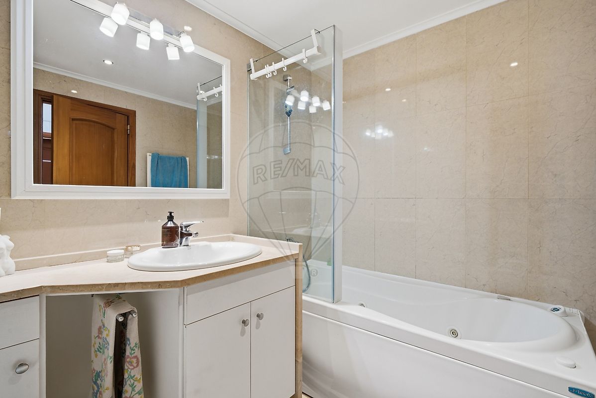 Apartamento T3 à venda em Oeiras e São Julião da Barra, Paço de Arcos e Caxias, Oeiras — foto 15