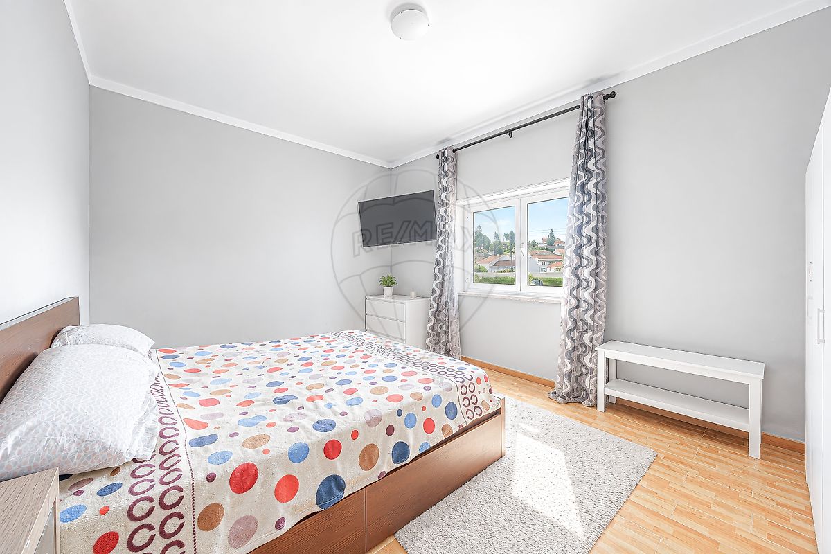 Apartamento T2 à venda em Torres Vedras (São Pedro, Santiago, Santa Maria do Castelo e São Miguel) e Matacães, Torres Vedras — foto 10