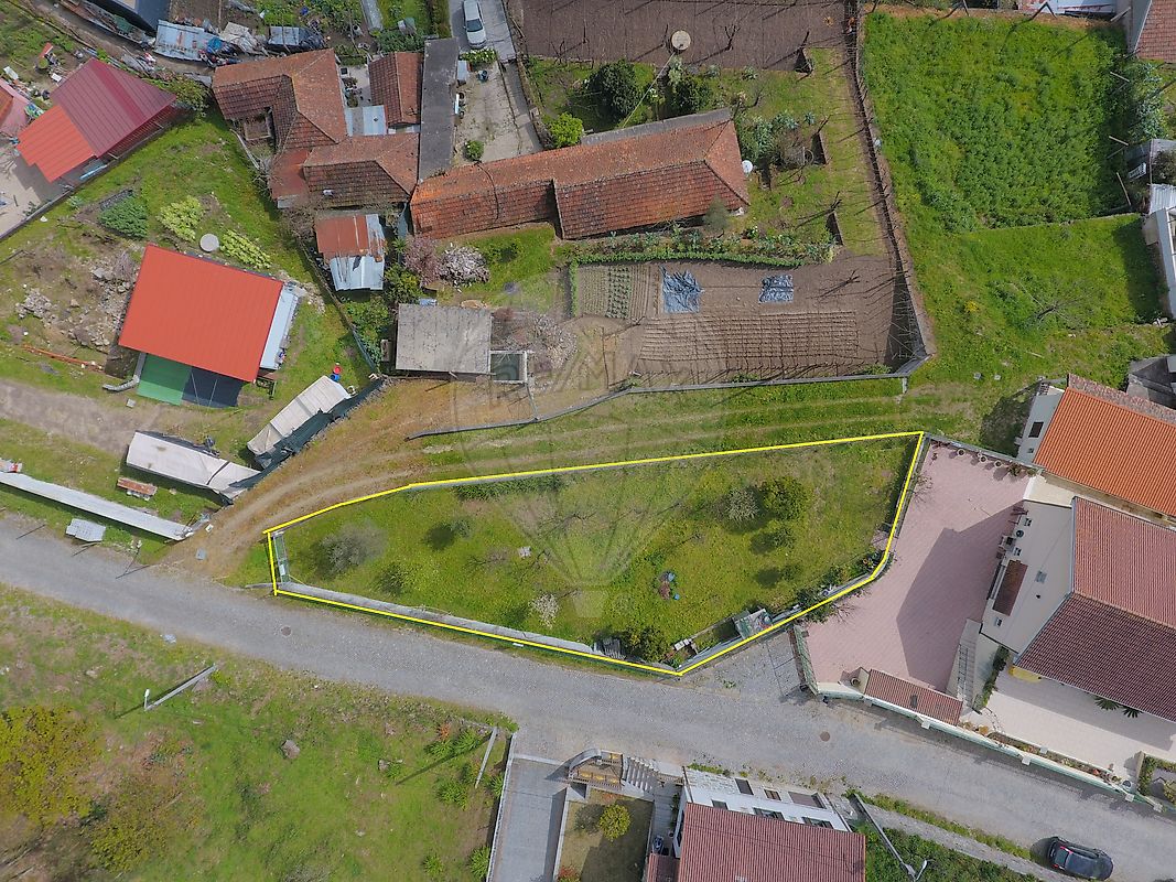 Terreno à venda em Cernadelo