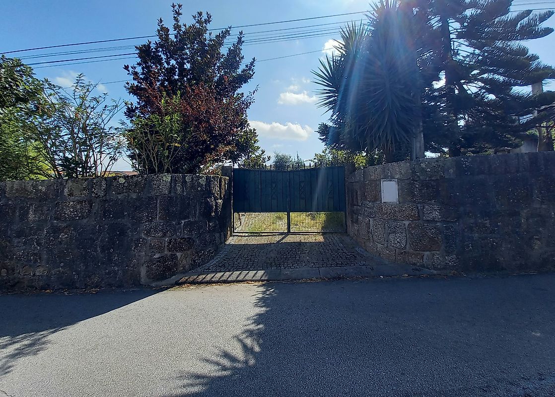Land for sale in Paredes, Portugal — €97,500