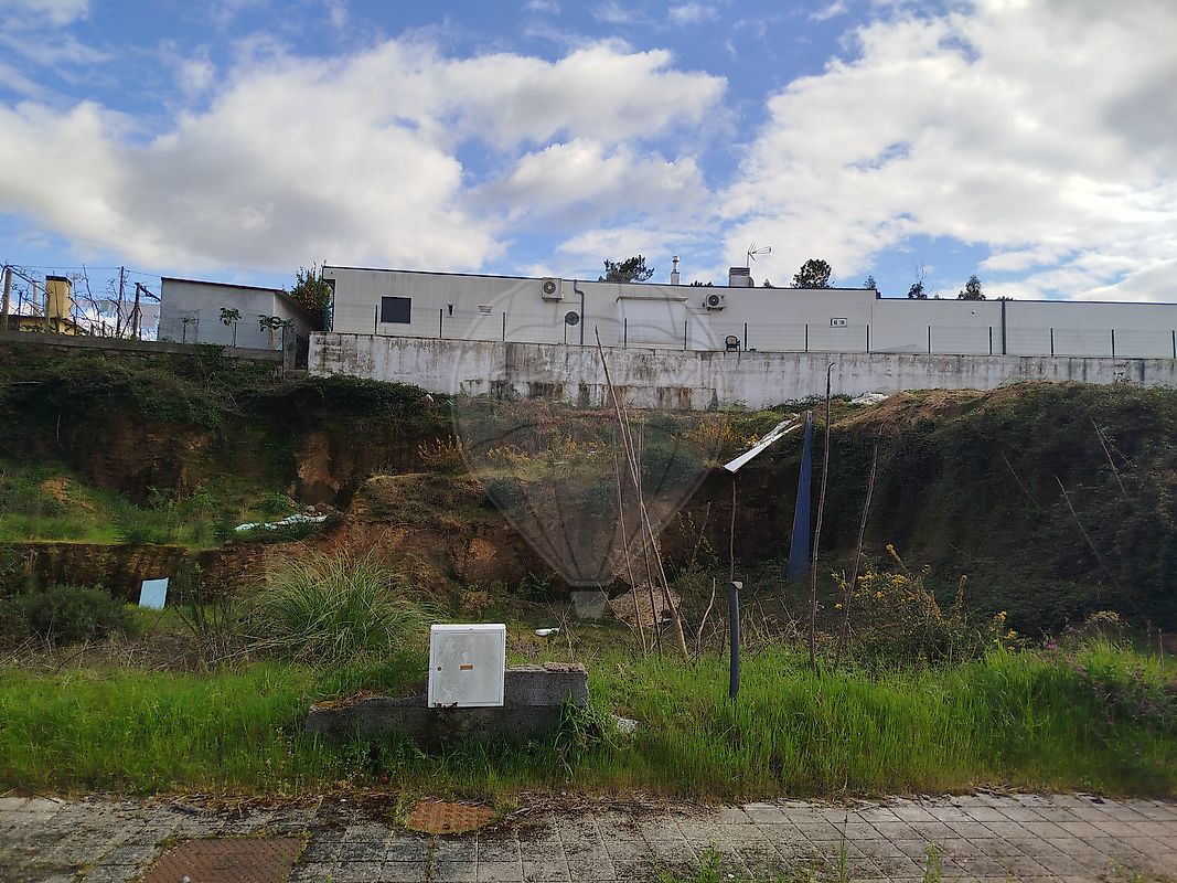 Terreno em Lousada