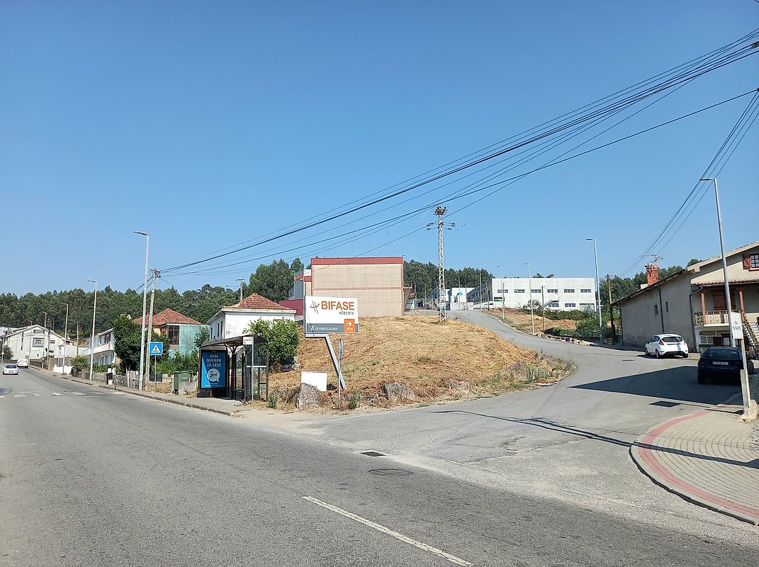 Land for sale in Paredes, Portugal — €77,500