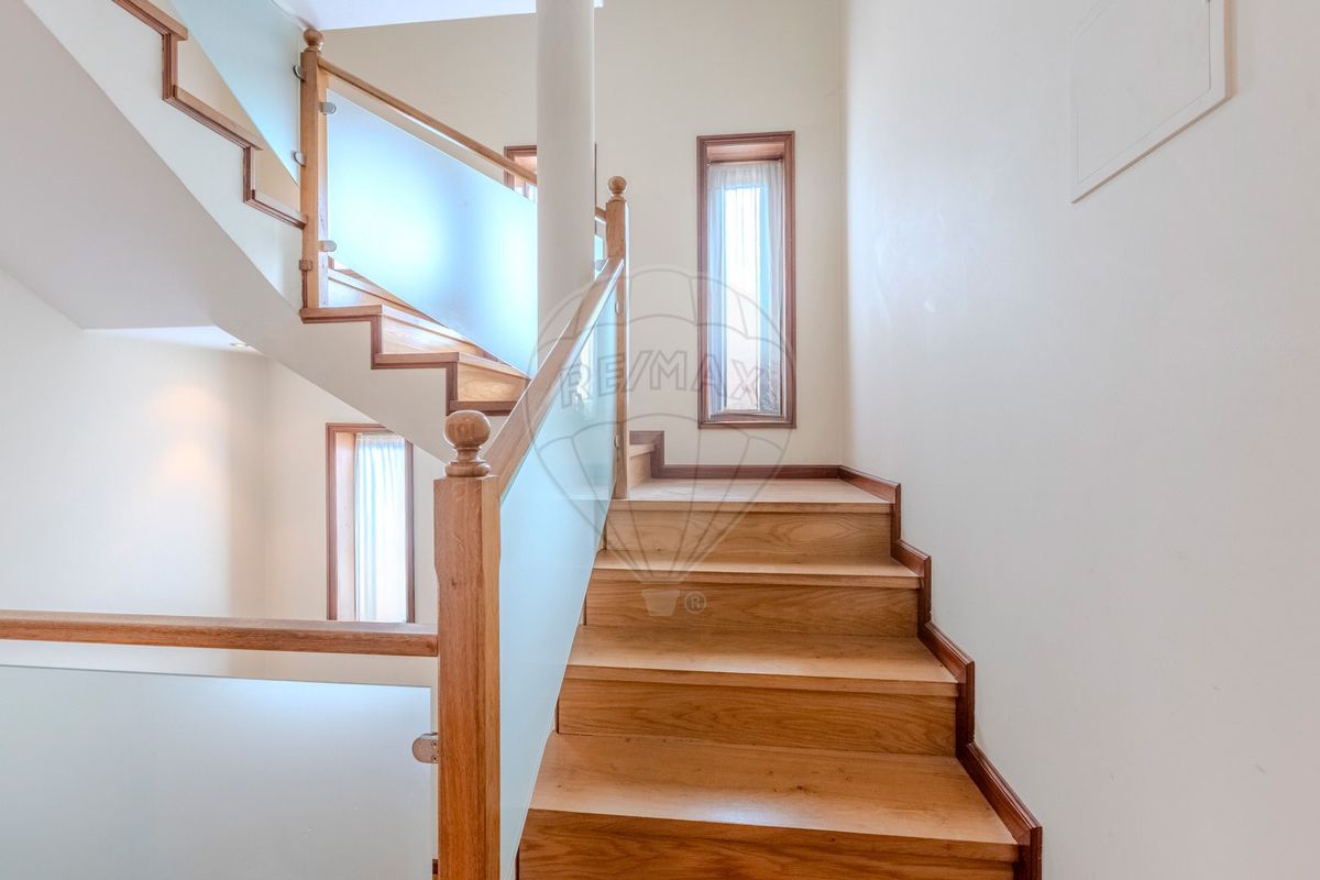 listing 121911211-25 picture-0