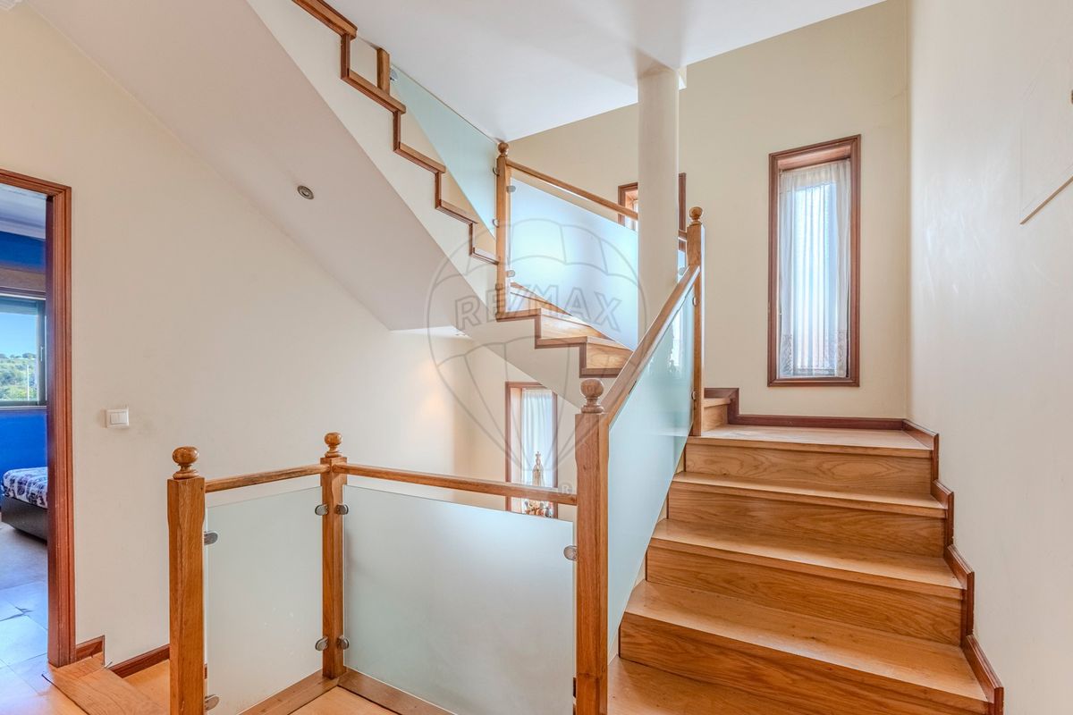 listing 121911211-25 picture-0