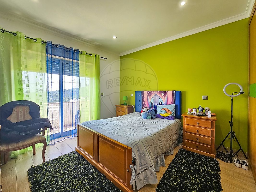 listing 121911089-445 picture-0