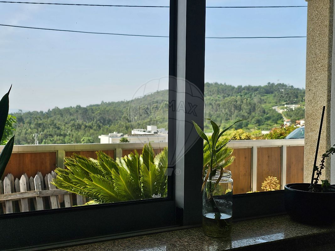 listing 121911089-445 picture-0