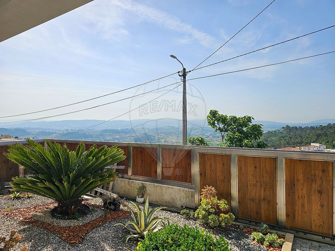 listing 121911089-445 picture-0