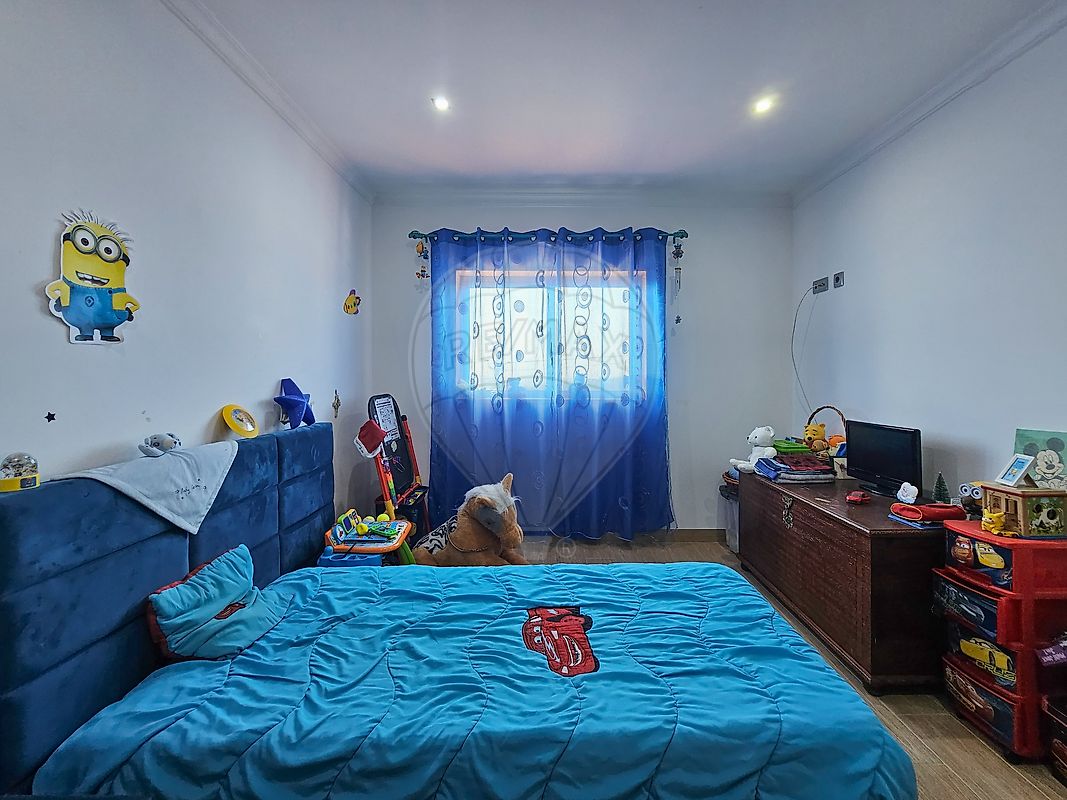 listing 121911089-445 picture-0