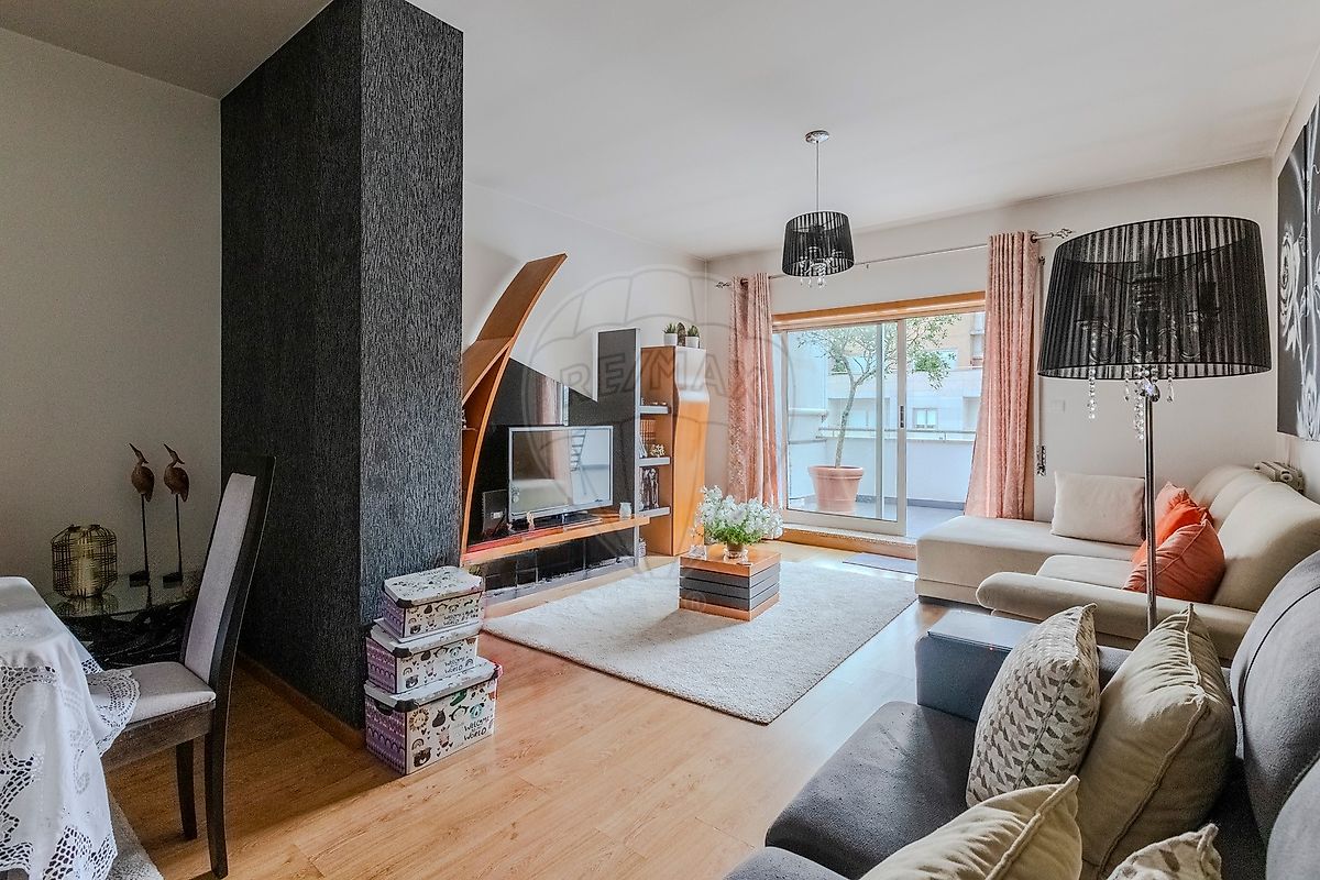 listing 121911233-1 picture-0