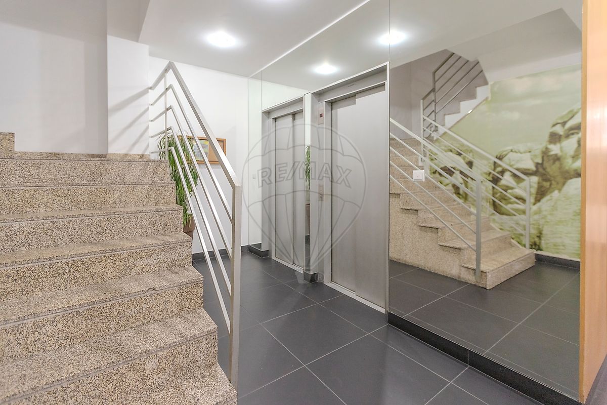 listing 121911233-1 picture-0