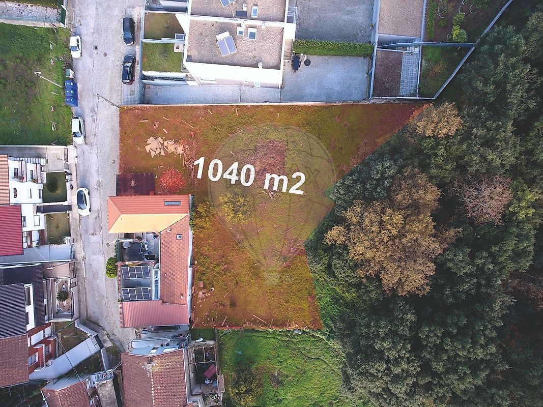 Terreno à venda em Gondomar