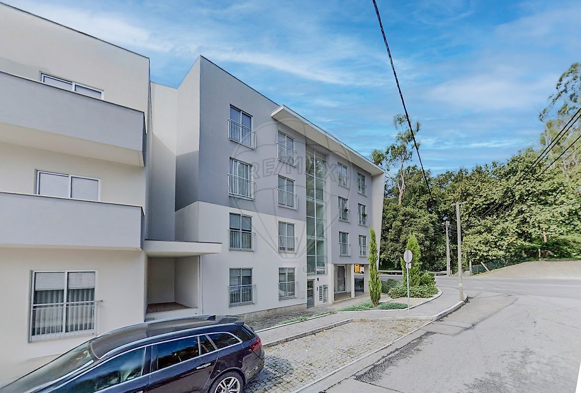 Apartamento T2 à venda em Penafiel