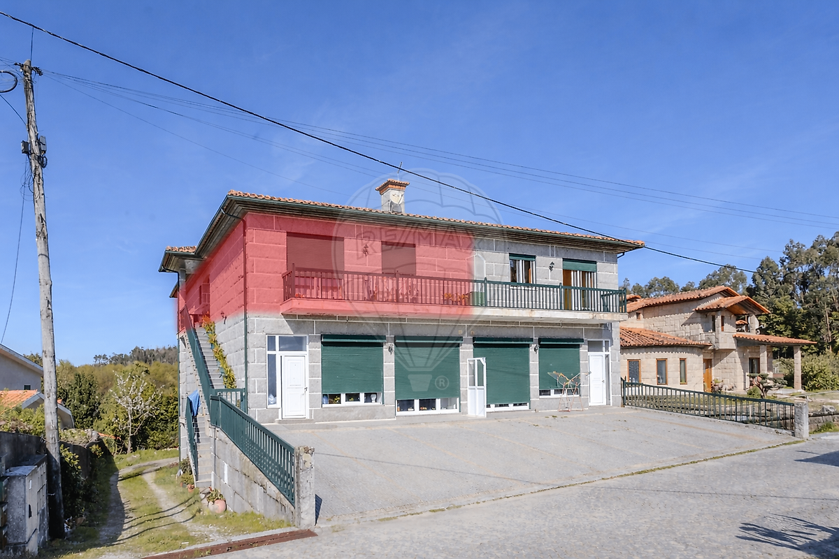 Apartamento T2 à venda em Penafiel