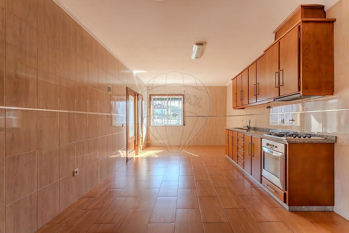 Apartamento - Duas Igrejas, Penafiel, Porto