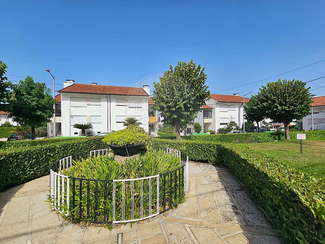 Apartamento T3 à venda em Paredes