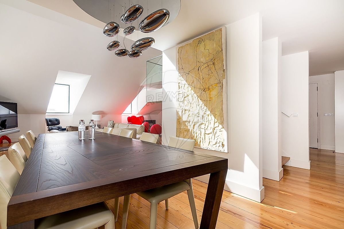 listing 121961005-220 picture-0