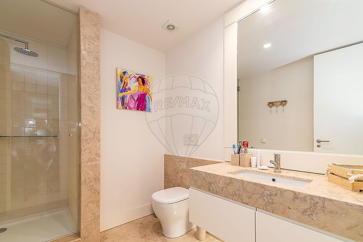 listing 121961005-220 picture-0