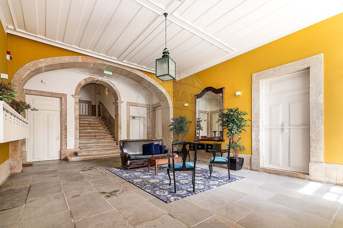 listing 121961005-220 picture-0