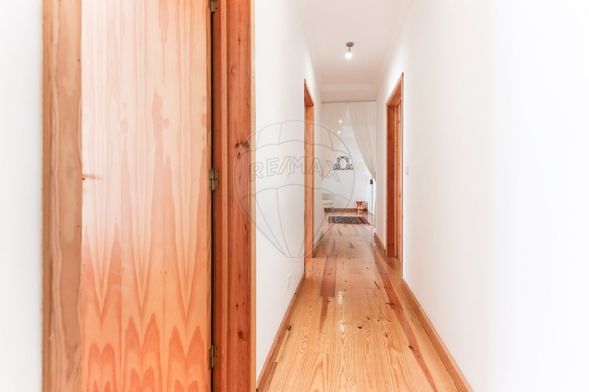 listing 121961794-20 picture-0