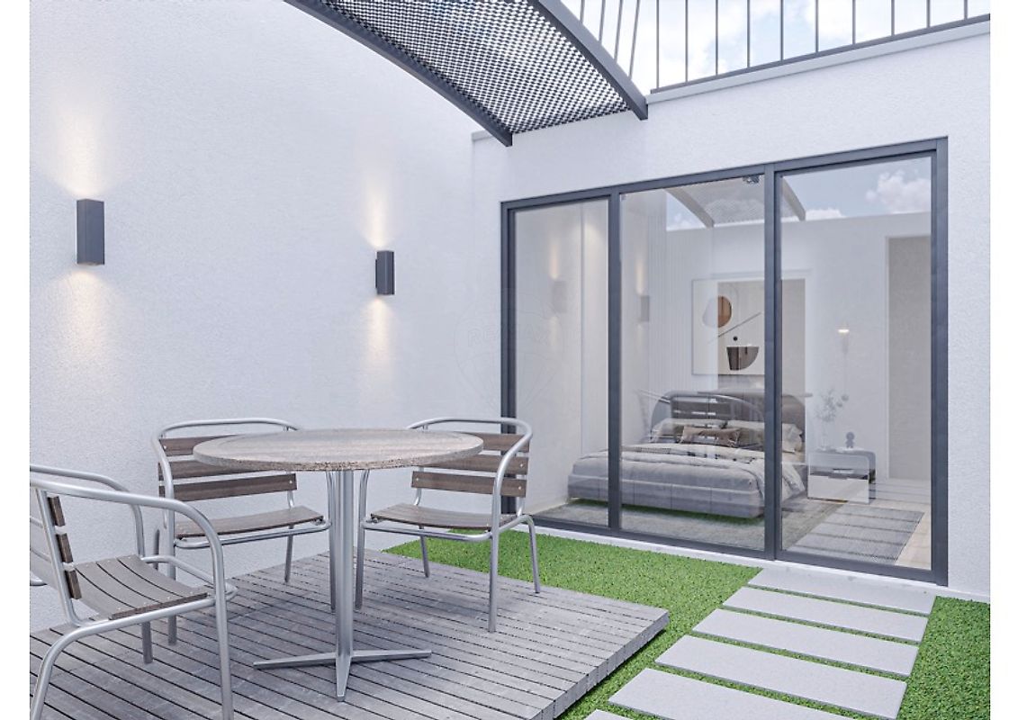 listing 121961042-694 picture-0