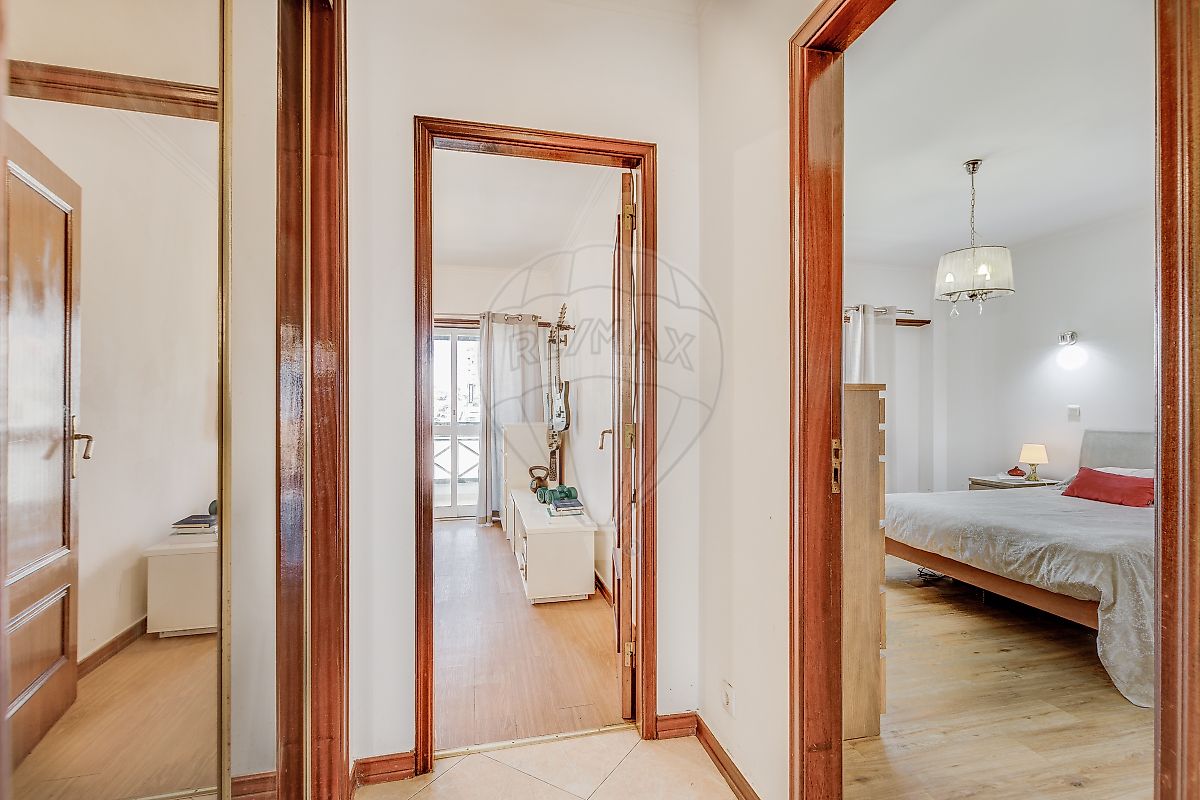 listing 121961246-108 picture-0