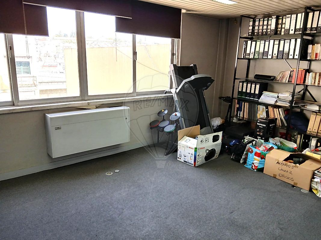 listing 121961105-341 picture-0