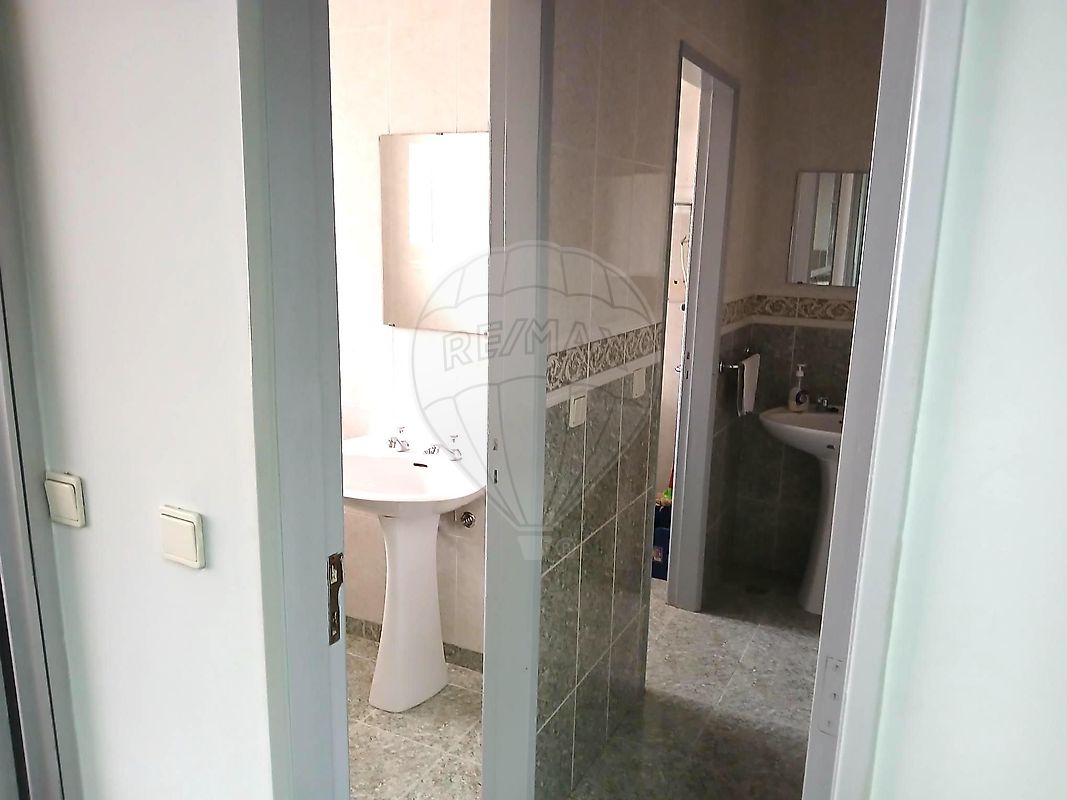 listing 121961105-341 picture-0