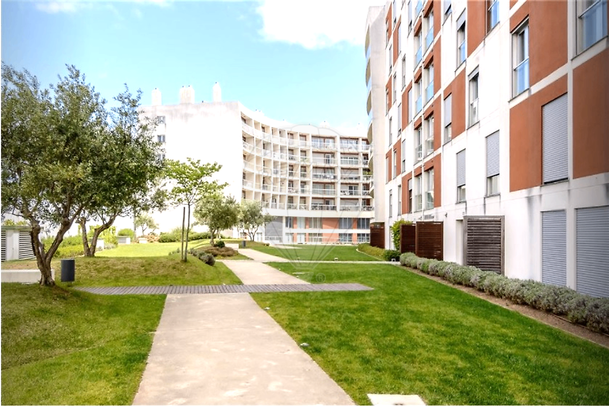 listing 121961188-437 picture-0