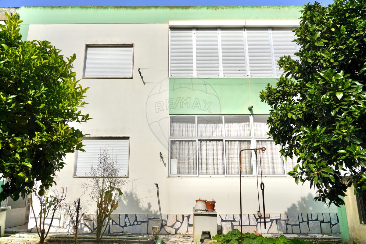 listing 121961237-78 picture-0