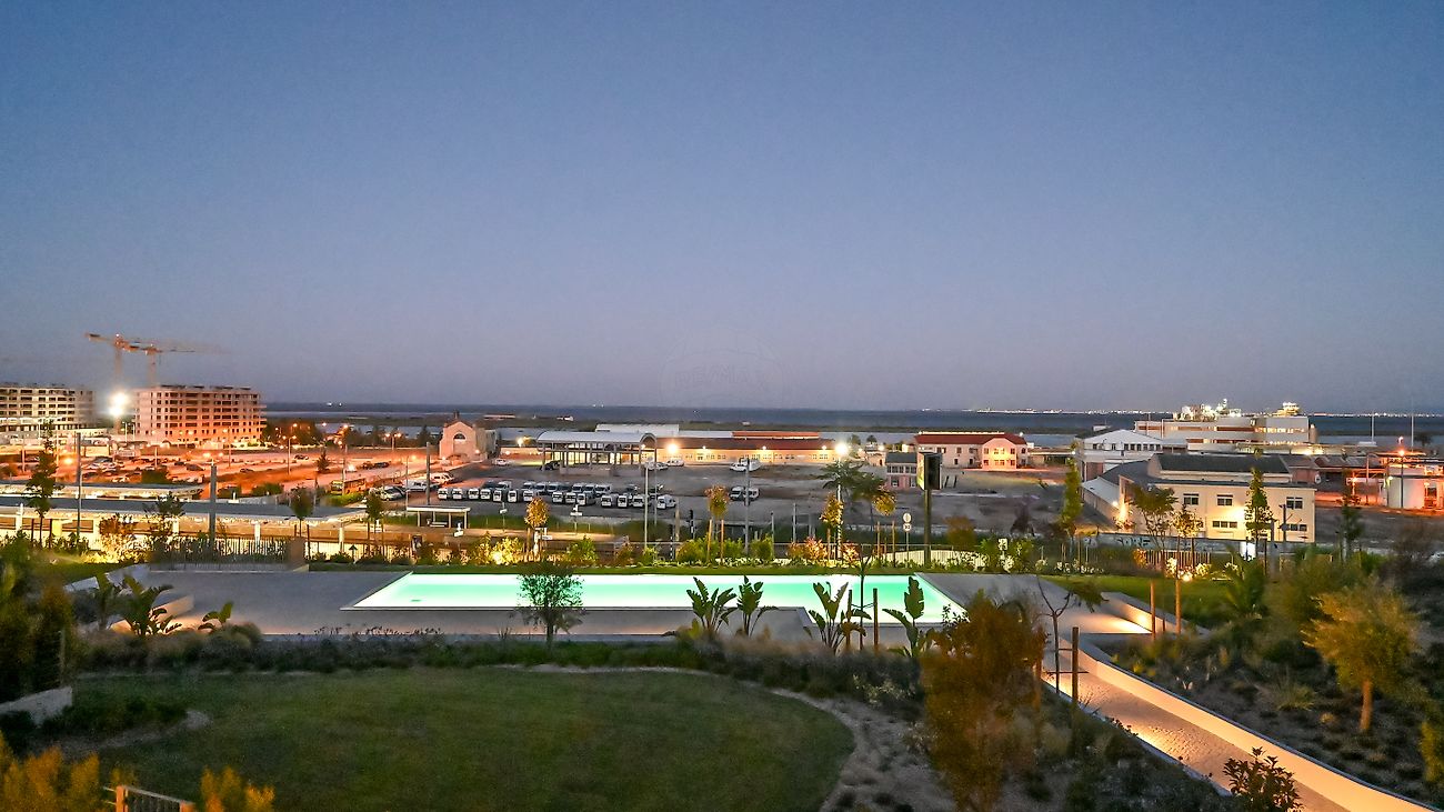 Moradia T4 de luxo à venda em Vila Franca de Xira