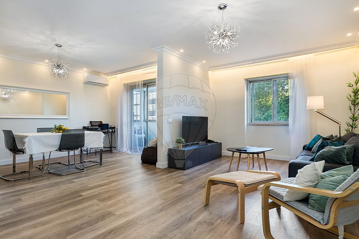 Apartamento T4 para venda