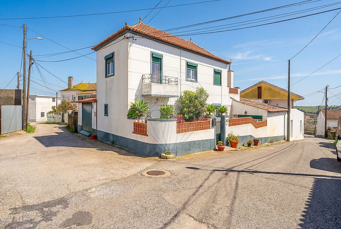 Moradia T4 à venda em Alenquer