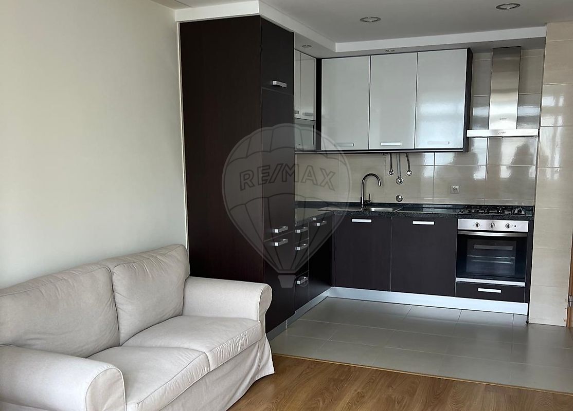 Apartamento T1 à venda em Amadora