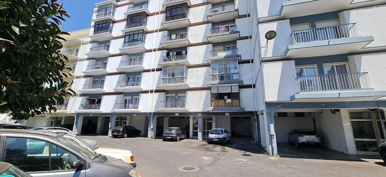 Apartamento T3 à venda em Sintra