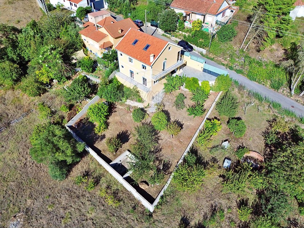 Apartamento T4 à venda em Sobral de Monte Agraço