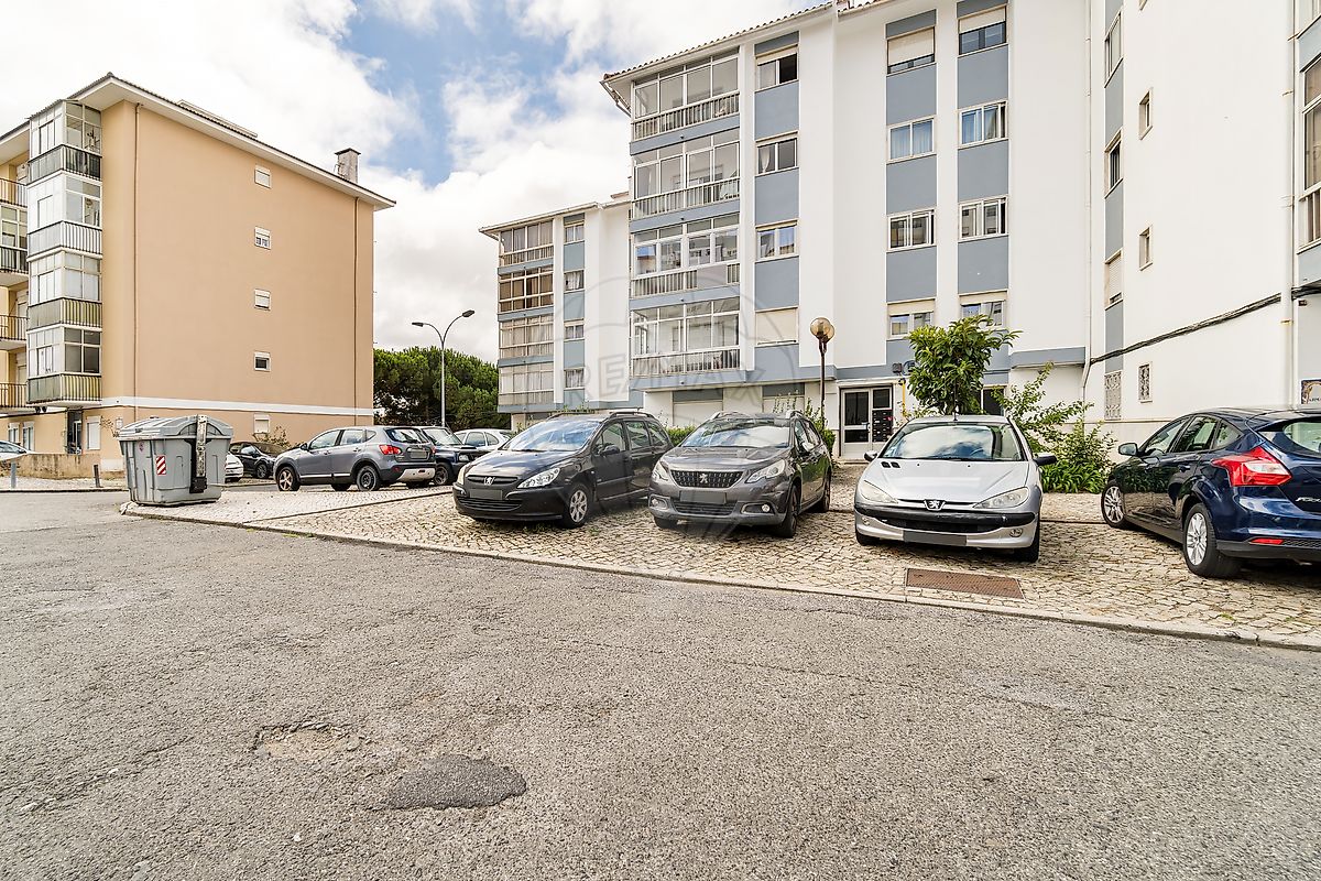 Apartamento T2 à venda em Sintra